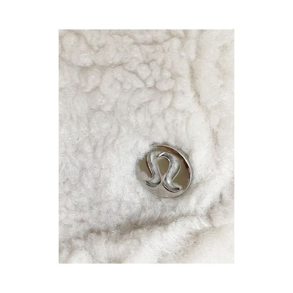 NWT lululemon everywhere fleece belt bag - Picture 7 of 7